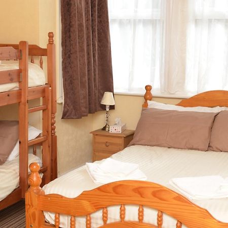 Chandos Premier Folkestone Kültér fotó