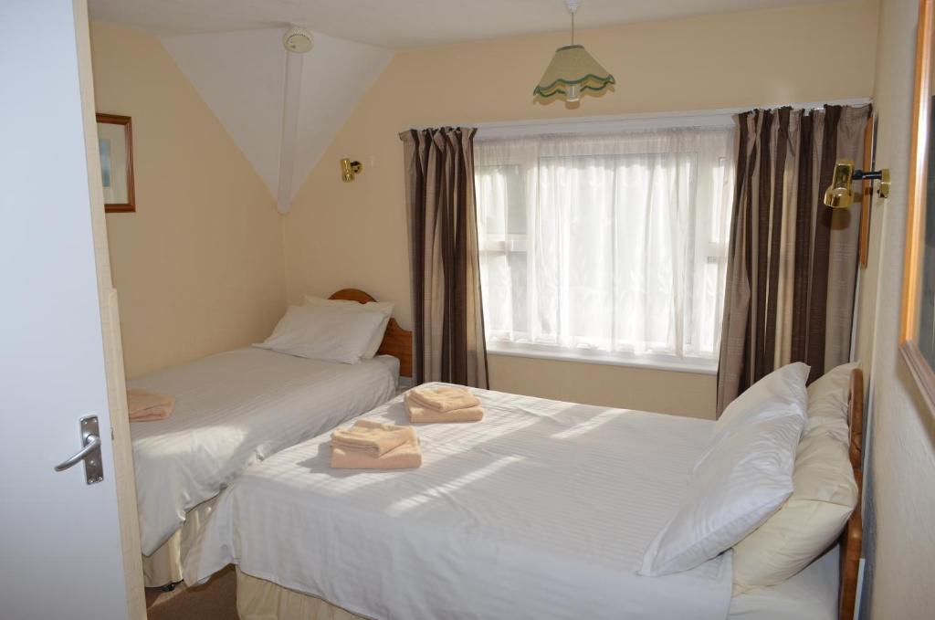 Chandos Premier Folkestone Szoba fotó