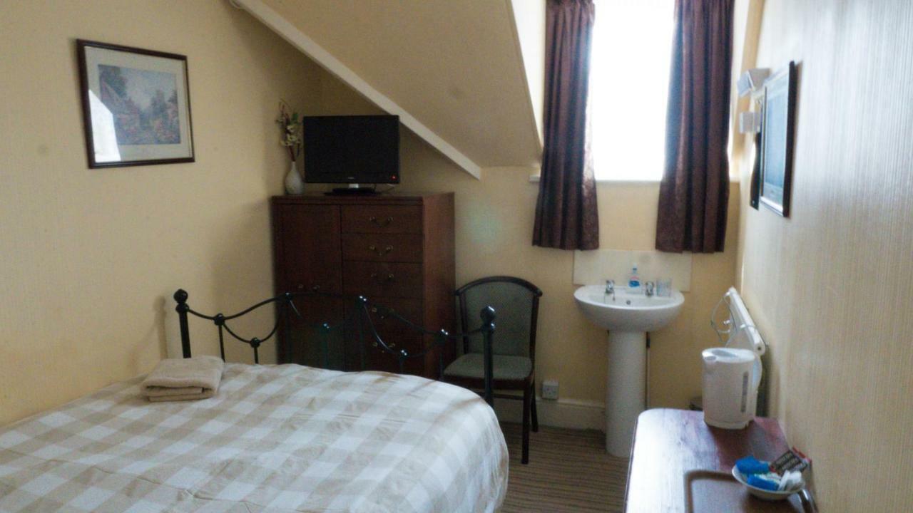 Chandos Premier Folkestone Kültér fotó